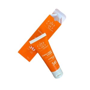 clb ecran solaire invisible spf50 50ml 1 1.jpg