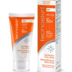 tecnoskin ecran creme invisible spf50 50ml 1.png