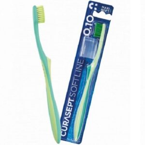 curasept brosse a dents maxi soft 010 1 1.jpg