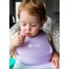 tommee tippee bavoir avec fermoir reglable mauve 1 1.jpg